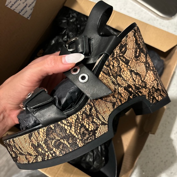 NEW in box Zara Lace Wedge - Picture 2 of 5